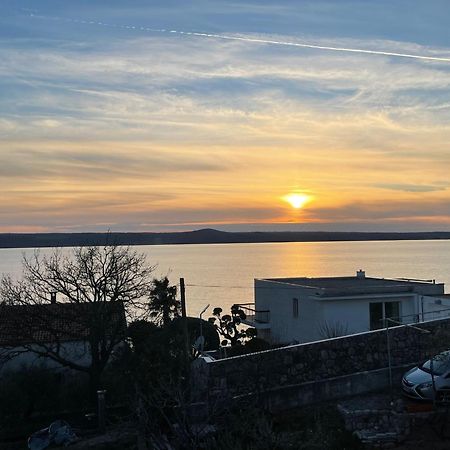 Ferienwohnung Mit Beheiztem Pool, 60 M Vom Strand Maslenica Luaran gambar